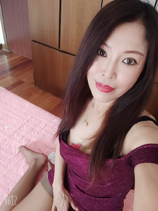 三亚少妇